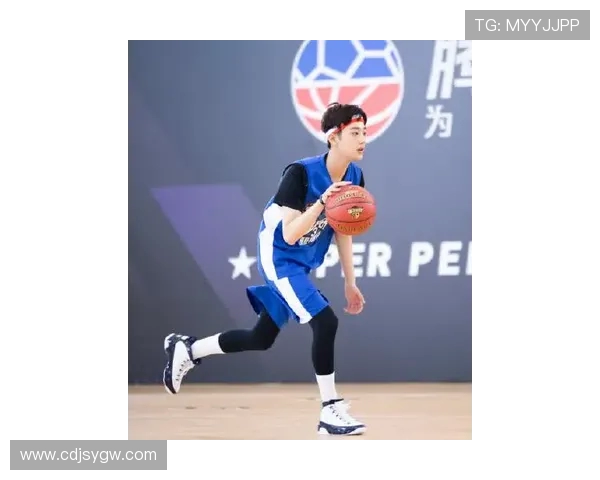 黄芳专访：从青涩球员到篮球教练的心路历程回顾